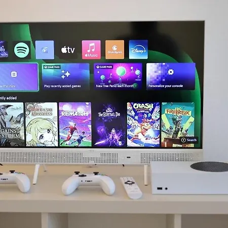 Bright & Cozy! Xbox, Netflix & Included, Pets Welcome For Free Κλάντνο
